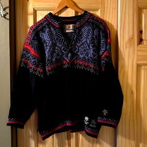 Dale of Norway sweater men’s medium